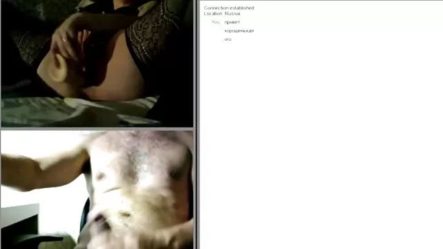 セクシーランジェリーマッサージとレズビアン情熱的になめ 無料 女の子 エロ 動画