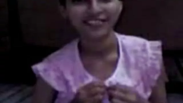 二つの熱いbrunettesのためのカップルくださいa成熟した会社。 女の子 の ため の 無料 エッチ