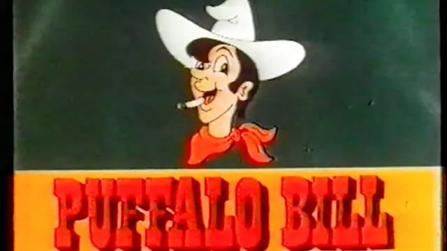 角質の若いふしだらな女は、彼女との冷たい性交のために成熟した隣人を誘惑する。 女の子 の ため の 無料 h