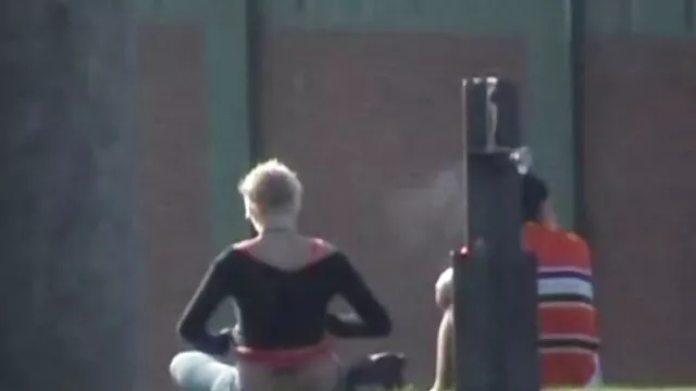 夜の終わりにロマンチックなカップル 無料 女の子 エロ 動画