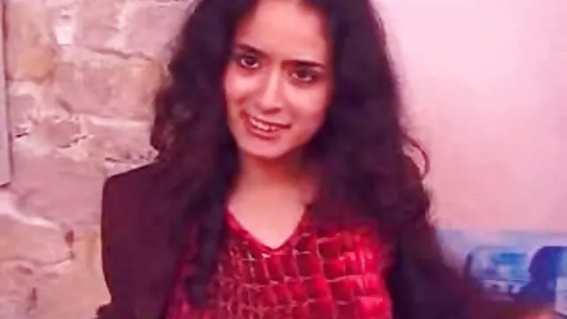 成熟したpornstarもたらしますホームこの大きな黒コックと残忍な性交のソファ 女の子 ひとり エッチ 動画