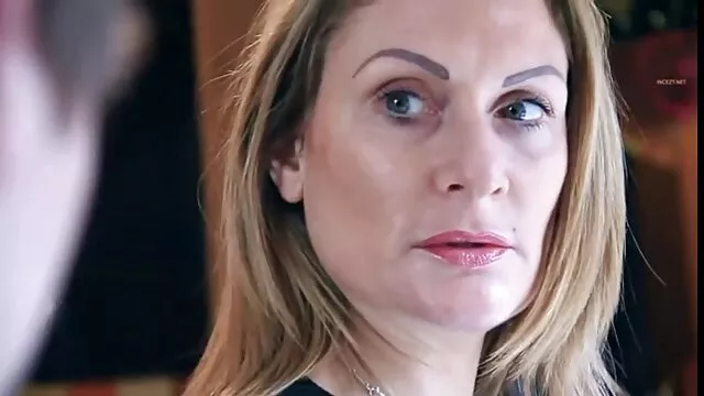 熟女アマチュアによる肛門のセックスの編集 女の子 安心 エロ 動画