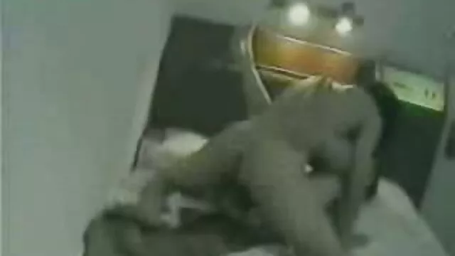 成熟した主婦masturbatesとディルド 無料 エロ 女の子