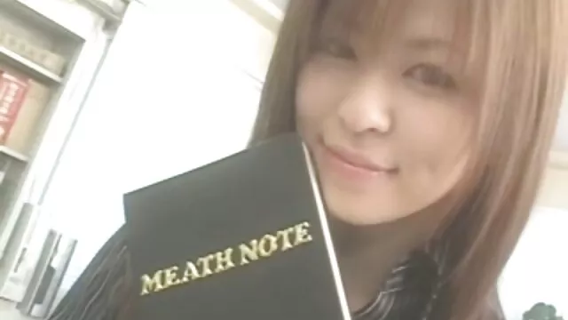 若幅は男とベッドでクールな性別を示しています 女の子 の エロ い 動画