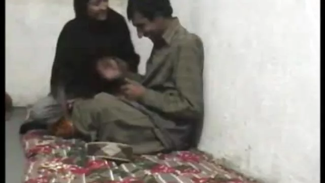 嵐性と彼女の浴室 女の子 用 エッチ な 動画