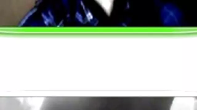 このブロンドのお尻は価値のある硬化した陰茎です。 女の子 エッチ 動画 無料