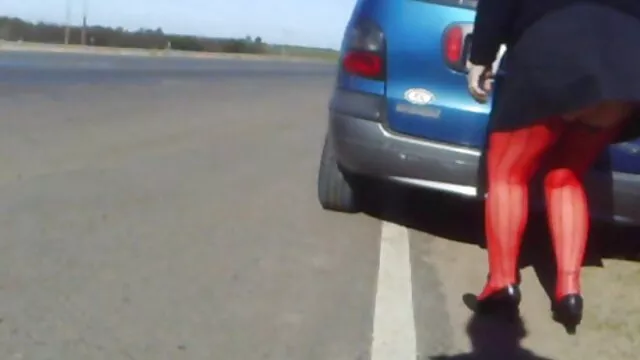 ケーキを準備し、クリームでキッチンで二つのくそを終える 女の子 の ため の エッチ 無料 動画